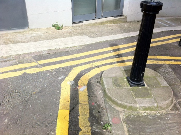 systematic_systems_road_signs_Louise_downe_2013